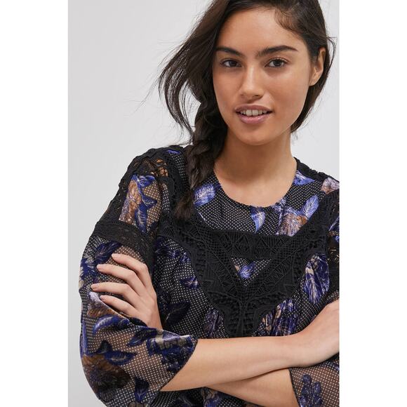 New Anthropologie Zelda Burnout Floral Velvet Blouse $168 SMALL Black - Picture 2 of 4